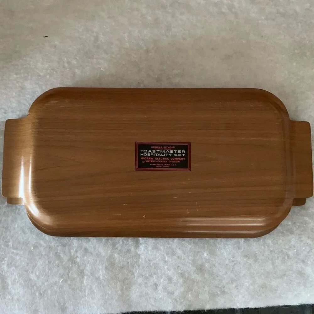 4 Toastmaster Hospitality Set Trays McGraw Electric Co. Mid Century Wood USA